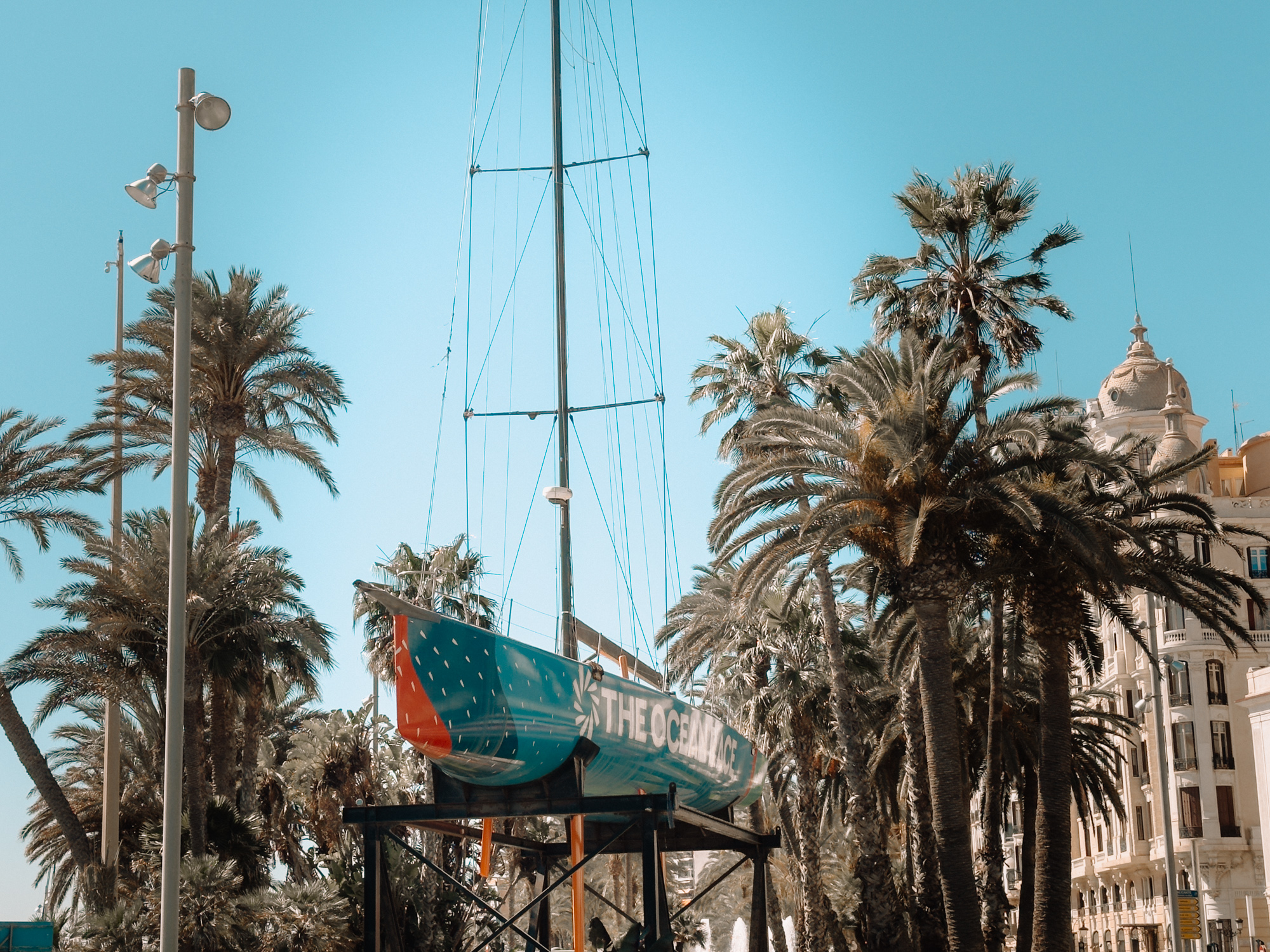 placeholder image sq