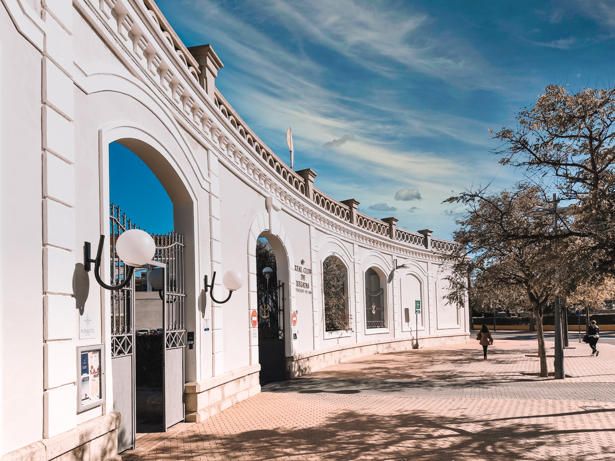 placeholder image sq